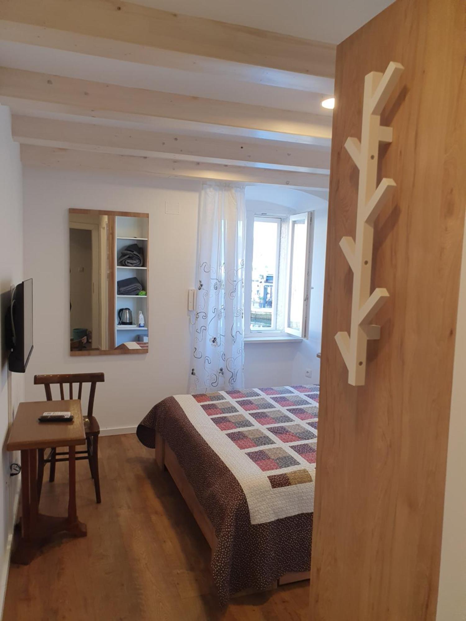 Room Cs Cres Buitenkant foto